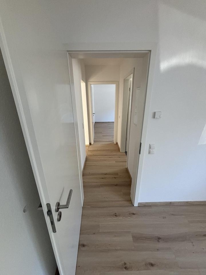 3-Zimmer Dachgeschoss Wohnung in energieeffizientem KFW55 Haus – Bild 27