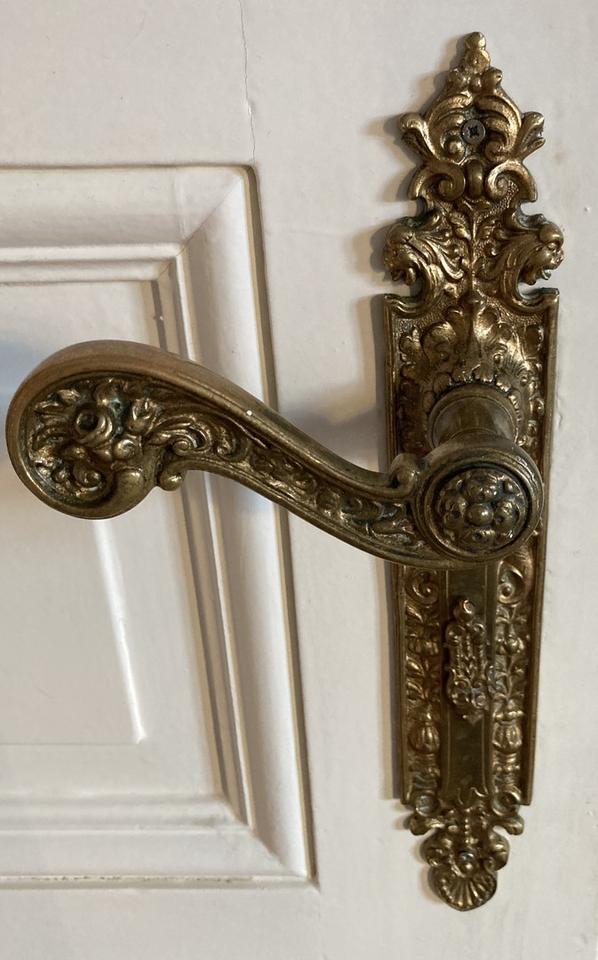 Bezugsfreie sonnige, top-sanierte 3-Zi-Altbauwhg mit Erker beim Lausitzer Platz – Bild 22