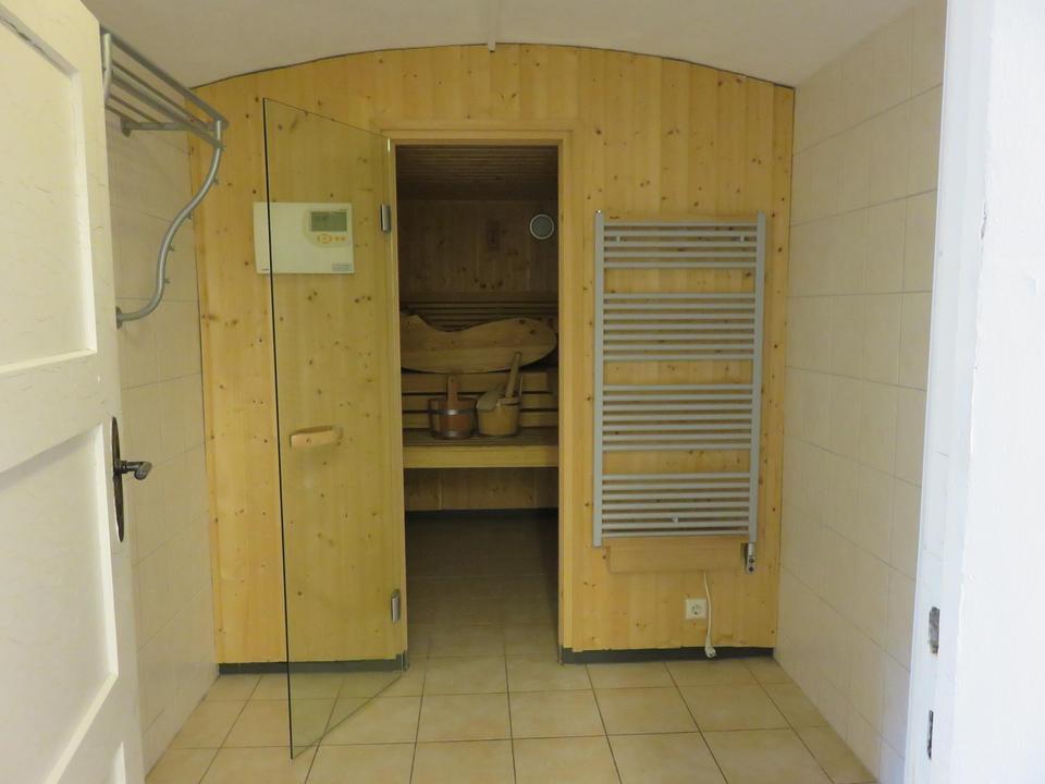 Sonnenterrasse und Saunalandschaft nahe Spandauer Forst – Bild 28