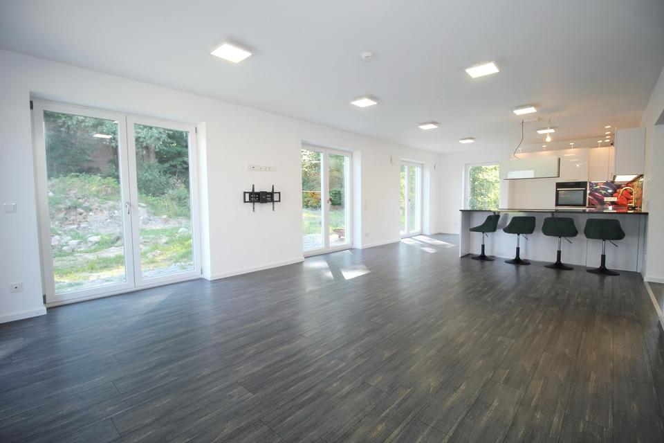 2 Jahre altes Niedrigenergie Traumhaus am Waldrand - Smart-Home! – Bild 3