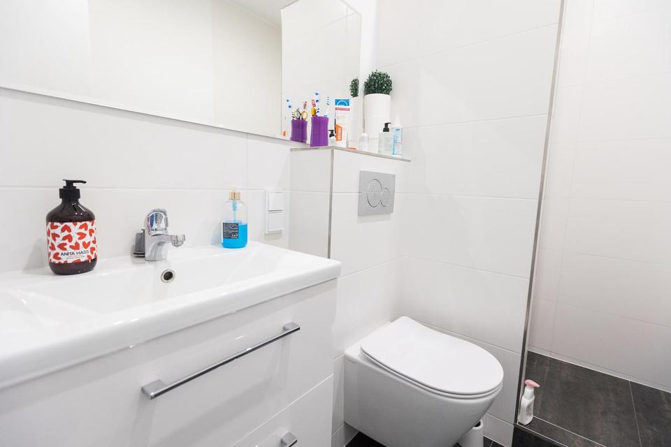 Wohnungspaket mit 2 Kersanierten Wohnungen in Hamburg Wandsbek – Bild 9