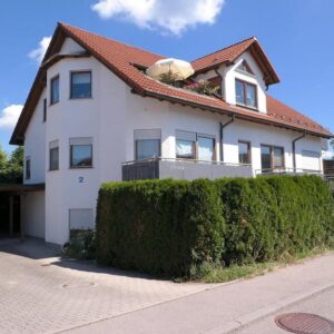 2 Wohnungen  63 qm + 35 qm = 98 qm - attraktive Investitionsmöglichkeit für Kapitalanleger