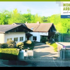 Wohnen und Arbeiten vereint - Großzügiges Zweifamilienhaus mit Industriehalle