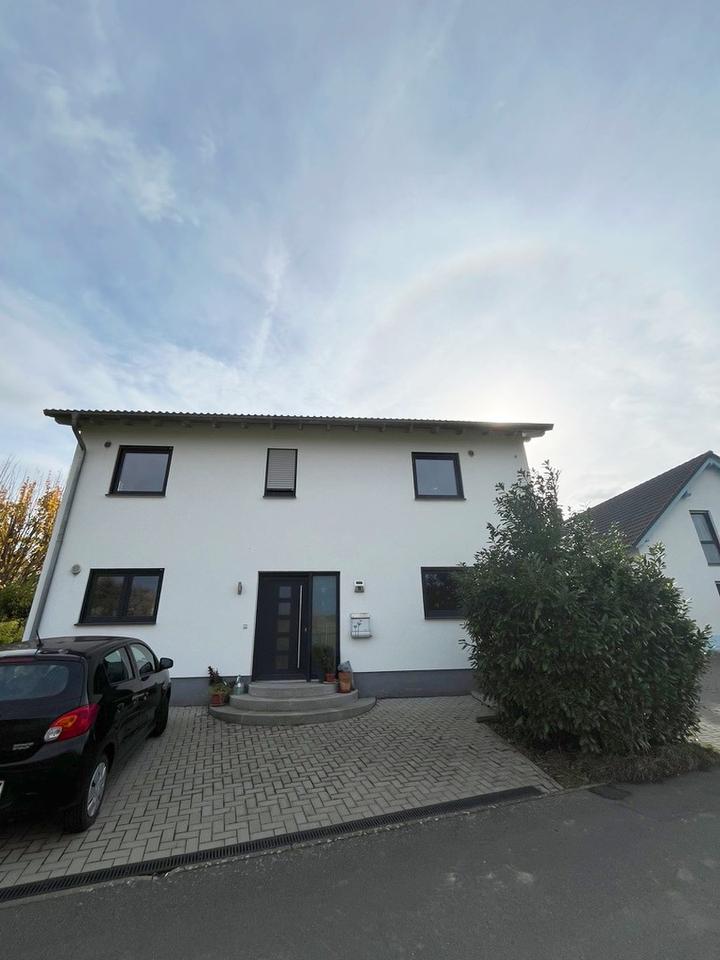 *PROVISIONSFREI* A+ Einfamilienhaus mit Solaranlage, Wärmepumpe und Wallbox – Bild 5