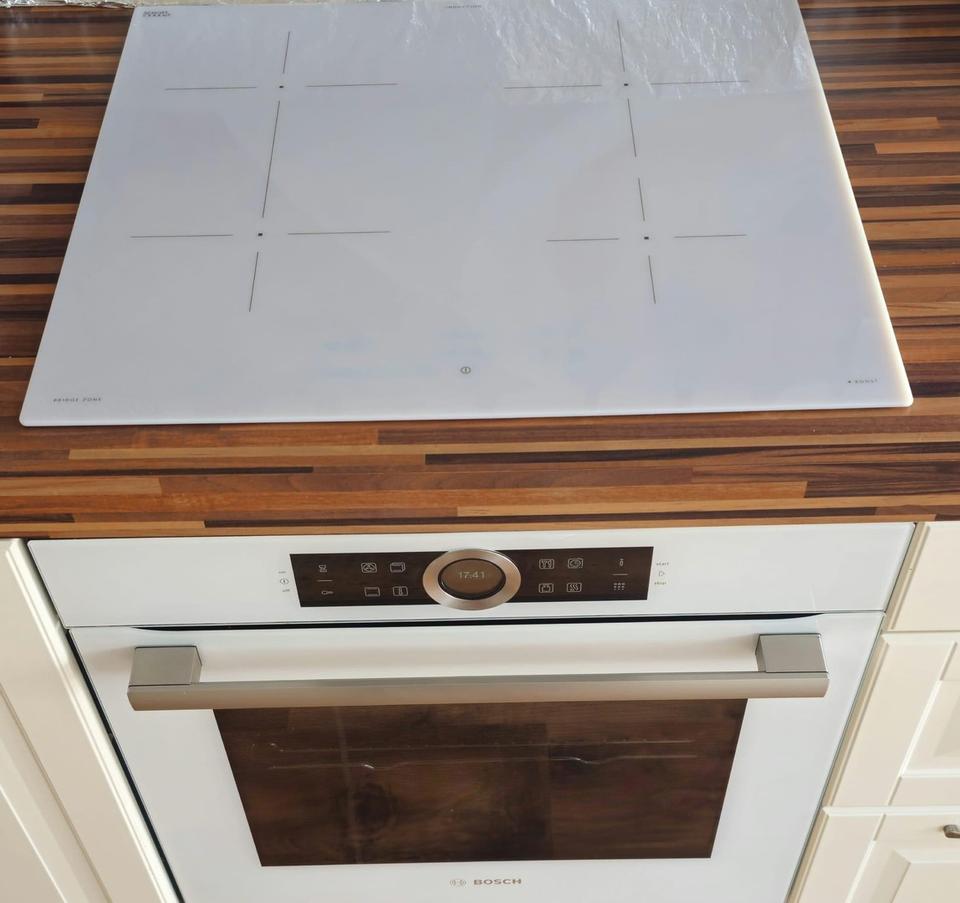 Schöne kernsanierte 3-Zimmerwohnung mit traumhaftem Weitblick – Bild 7