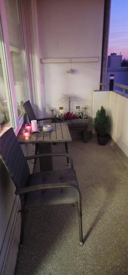 Schöne kernsanierte 3-Zimmerwohnung mit traumhaftem Weitblick – Bild 16