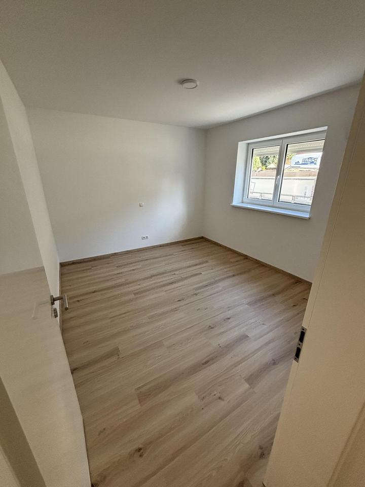 3-Zimmer Dachgeschoss Wohnung in energieeffizientem KFW55 Haus – Bild 26
