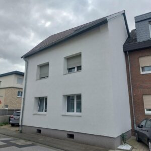 Zweifamilienhaus mit 2 Wohnungen PV-Anlage Wärmepumpe