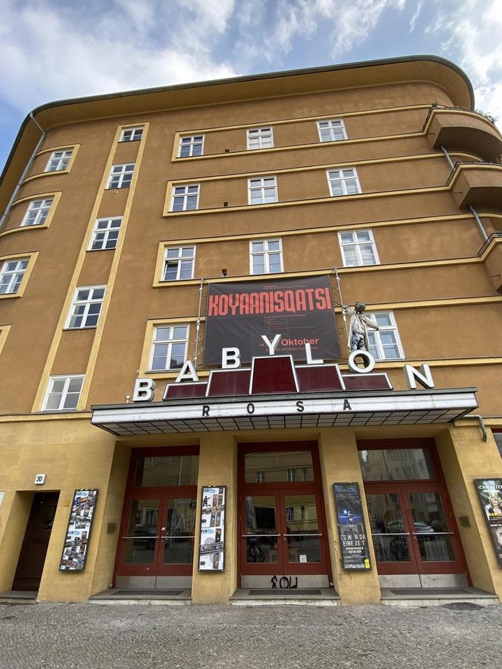 24/7 Service TG Stellplatz - Nähe Alex / Rosa Luxemburg Platz