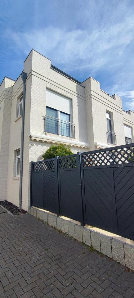 Villa/Haus in weiß/blau* Exklusiv*1.Reihe*400qm** – Bild 15