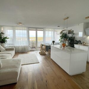 Top modernisierte 4 Zimmer Wohnung am Stadtrand mit super Aussicht, provisionsfrei