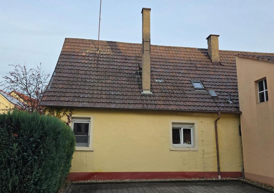 Vermietetes Einfamilienhaus mit Nebengebäuden in Bruchsal-Helmsheim ***PROVISIONSFREI*** – Bild 5