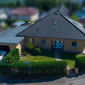 Charmanter Bungalow in ruhiger Lage - auf Anfrage auch zu Vermieten