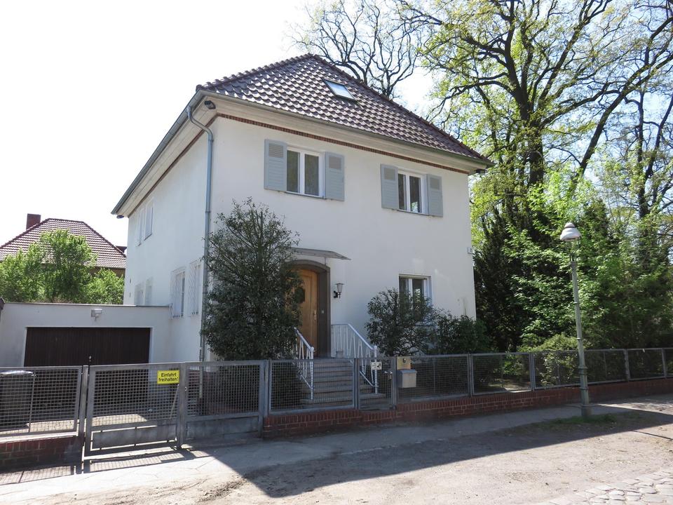 Sonnenterrasse und Saunalandschaft nahe Spandauer Forst – Bild 3