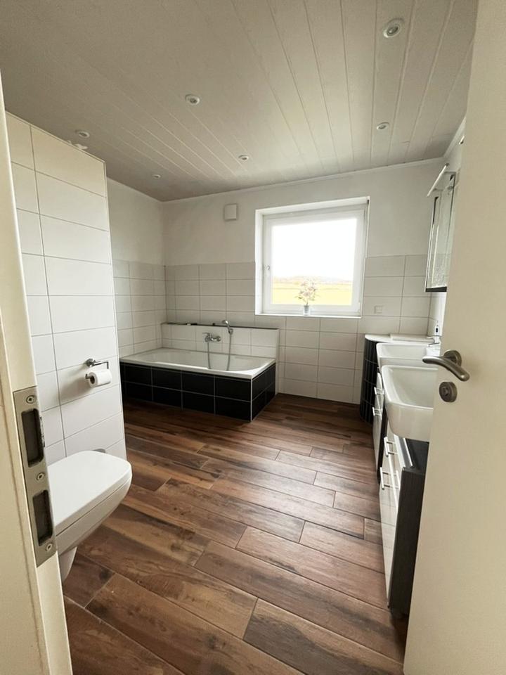 *PROVISIONSFREI* A+ Einfamilienhaus mit Solaranlage, Wärmepumpe und Wallbox – Bild 17