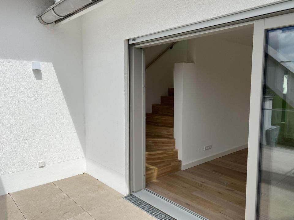 2 1/2 Zimmer Maisonette mit niedrigen Nebenkosten und 2 Dachterrassen – Bild 7