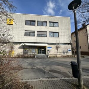 Repräsentative Gewerbefläche – ca. 290 m² in Innenstadtlage von Neustadt a.d. Aisch, mit Parkplätzen