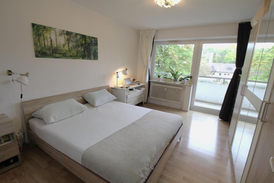 Von Privat: schöne, helle 3 Zimmer-Wohnung, 86 m² für Eigennutzer oder Kapitalanleger – Bild 2