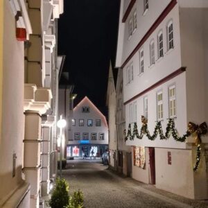 Hammer Rendite 10,9-12,6% !! 3 Häuser.  Wer wird Millionär in 15 Jahren ? Garantiert  Steuerfrei !