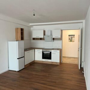 1-Zimmerwohnung mit Terrasse und Einbauküche