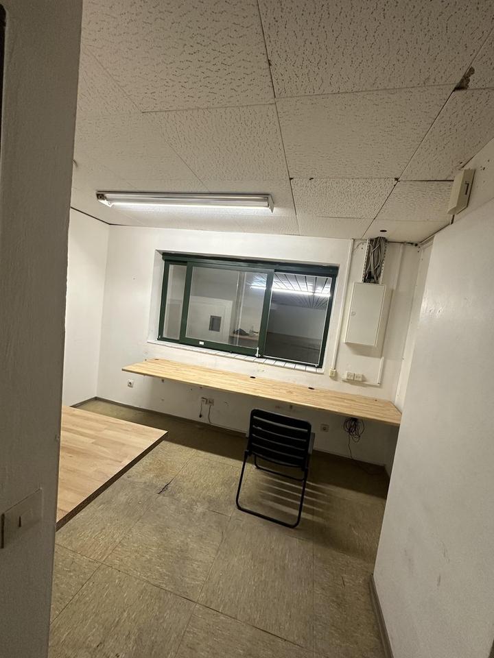 Ehemaliger Supermarkt 758m² Gewerbe für Fitness Freizeit Lager Einzelhandel Vereinsheim Sporthalle – Bild 22