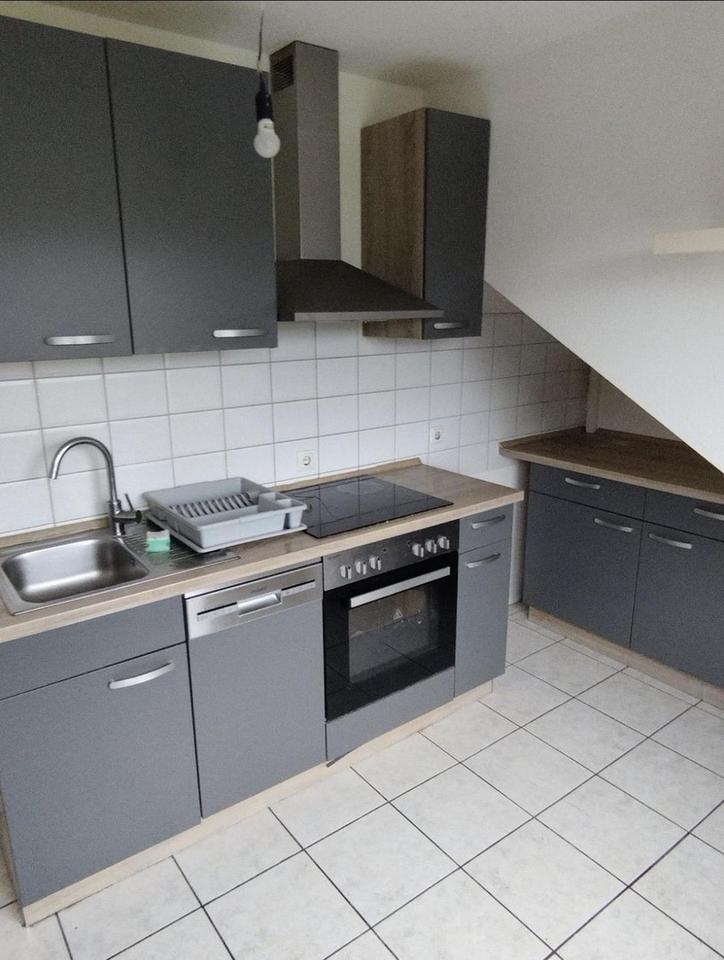 Schöne gemütliche ruhige 2 Zimmer Dachgeschoss Wohnung – Bild 9