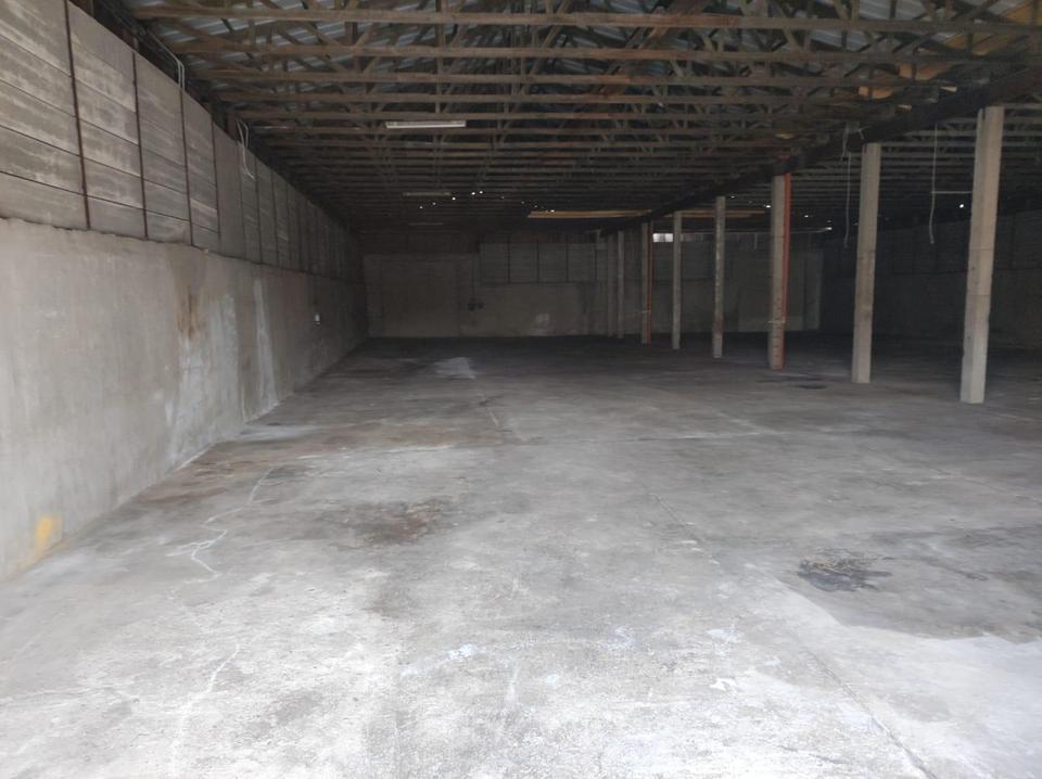 Sanierte Halle | Geschützte Lagerung von Gütern jeder Art – Bild 2