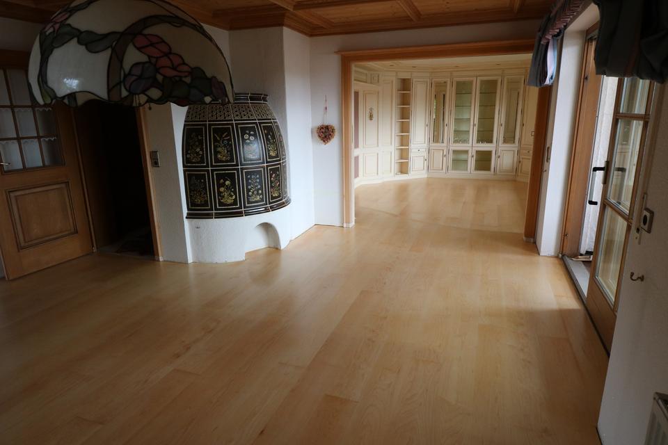 "Haus Sissi" m. einzigartiger Innenausstattung in idyllischer, ruhiger Hanglage (teilmöbliert) – Bild 10