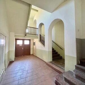 3-Zimmmerwohnung im Zentrum perfekt an öffentliche Verkehrsmittel angebunden