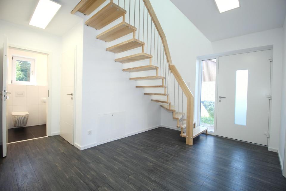 2 Jahre altes Niedrigenergie Traumhaus am Waldrand - Smart-Home! – Bild 5