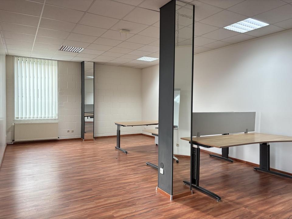 Brüggen Zentrum Büroflächen 180 m²+ 95 m² Keller | Büro | Praxis | Ladenlokal | PROVISIONSFREI – Bild 3