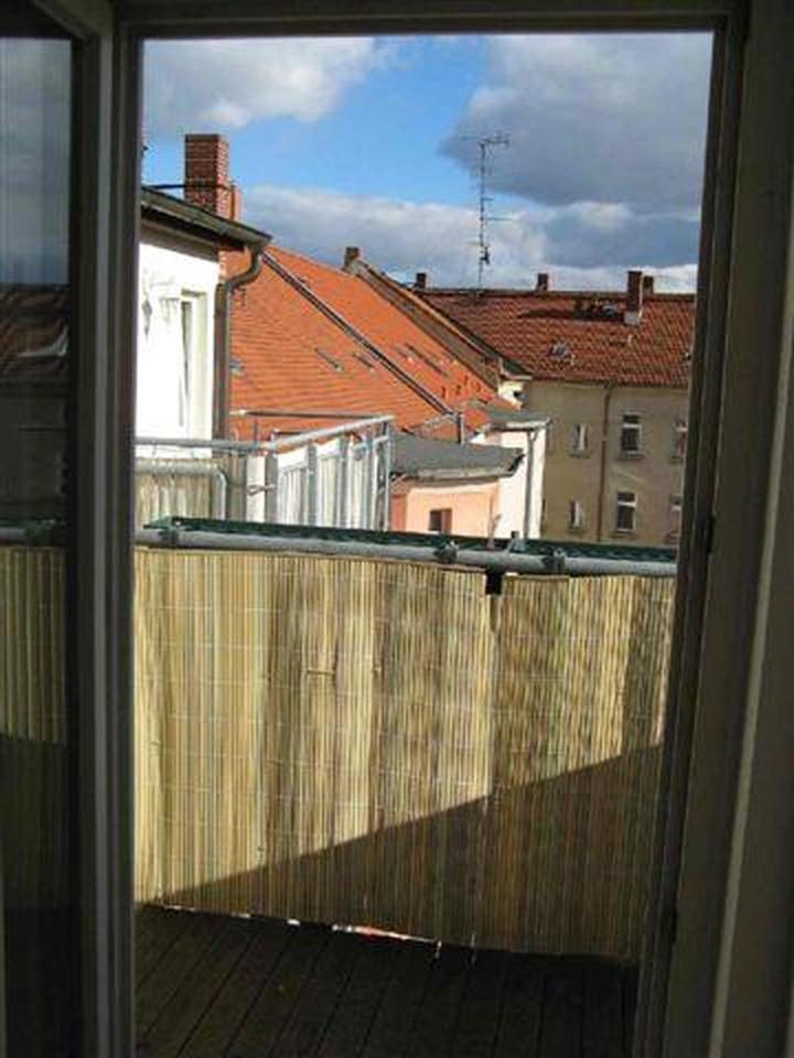 Über den Dächern von Leipzig! Süße Mansarde mit Charme u. toller Aussicht! – Bild 8