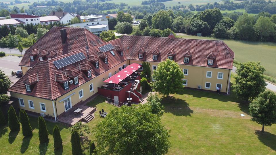 Seltene Gelegenheit: großes, erweiterbares Anwesen in Top-Lage – ideal für Wohnen und/oder Gewerbe – Bild 4