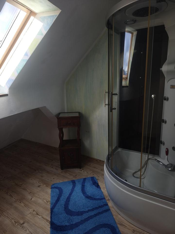 Wohnhaus mit 3 WG. und Dachterrasse für 800€ pro/ qm Ein Schnäpchen!!! – Bild 23