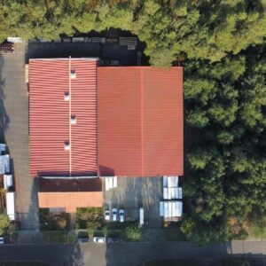 Gewerbeobjekt mit Büro-, Wohn- und Hallenflächen Verkehrsgünstig gelegen