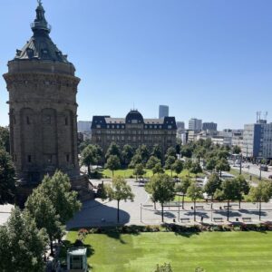 *Büro am Mannheimer Wasserturm:* Repräsentative Büroräume im Zentrum von Mannheim