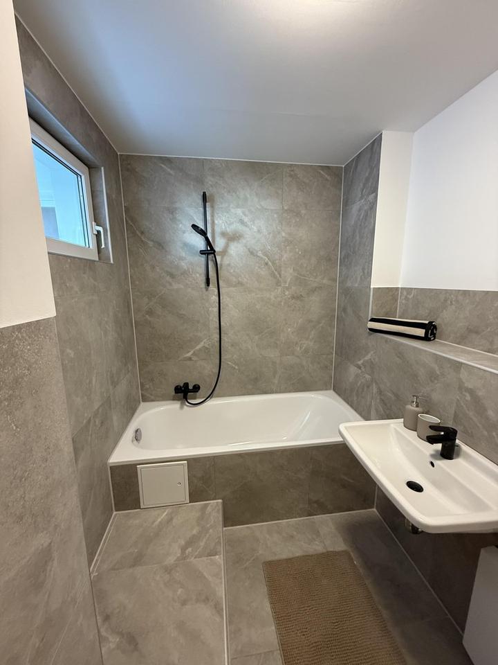 TOP WG Zimmer - neu renoviert! – Bild 3