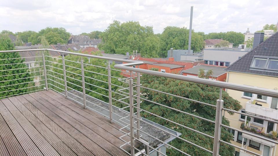 Maisonettewohnung mit 2 Dachterrassen und 2 Bädern – Bild 15
