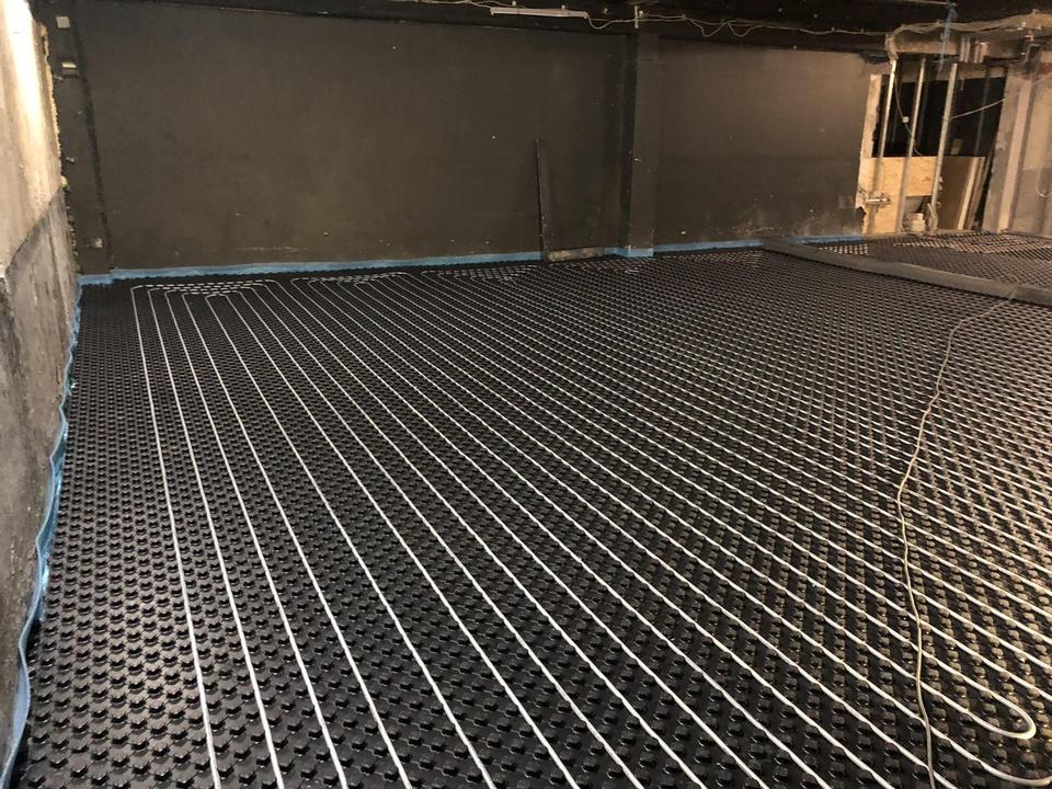 Lagerfläche - am Bremer Hauptbahnhof - Lagerfläche – Bild 4