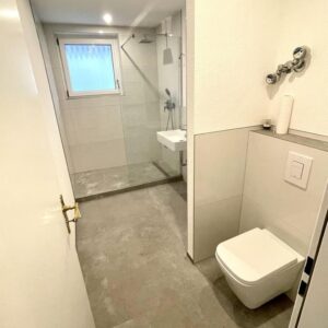 Helle 2-Zimmer-Wohnung mit Balkon in der Stadtmitte Neu-Ulm, sofort bezugsreif