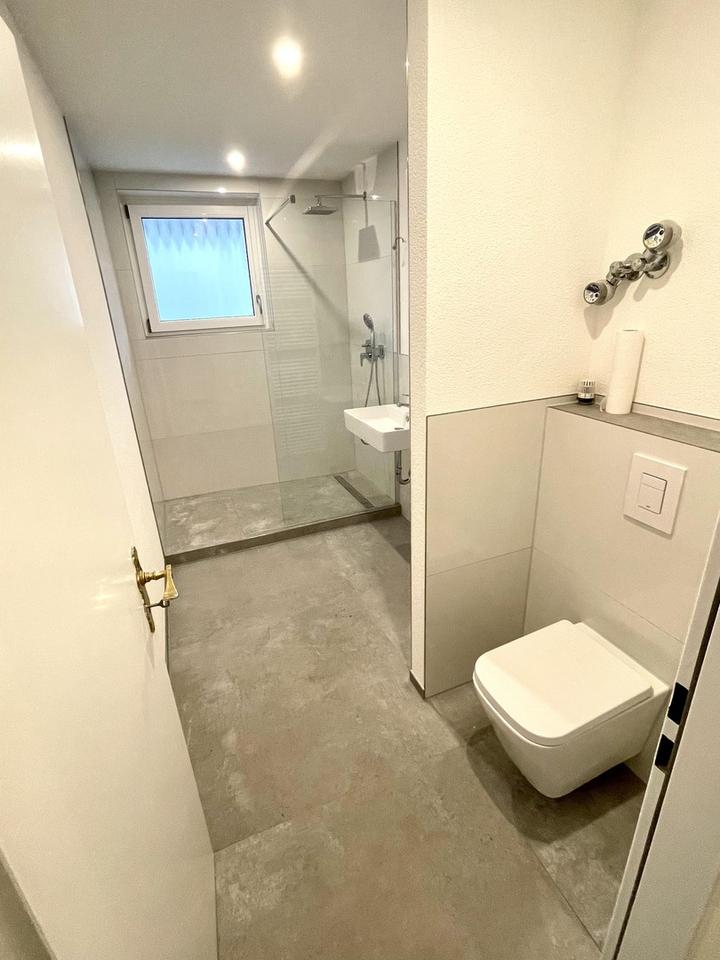 Helle 2-Zimmer-Wohnung mit Balkon in der Stadtmitte Neu-Ulm, sofort bezugsreif