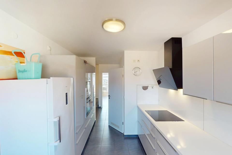 5.OG mit Fahrstuhl und unglaublichem Blick über die Stadt (provisionsfrei) – Bild 14