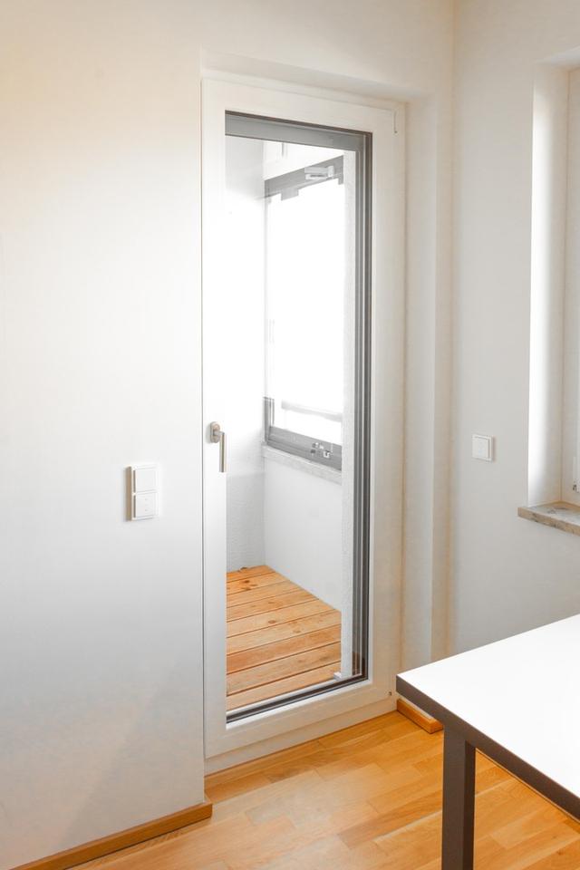 *wunderschönes Wohnambiente, 4 Zi, ca. 108 m², inkl. EBK, lux. Möblierung u. Balkon, zentrumsnah* – Bild 23