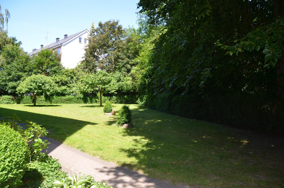 Sehr schöne, gut geschnittene und ruhige 2-Zimmer-Wohnung mit Balkon in St. Jürgen – Bild 4