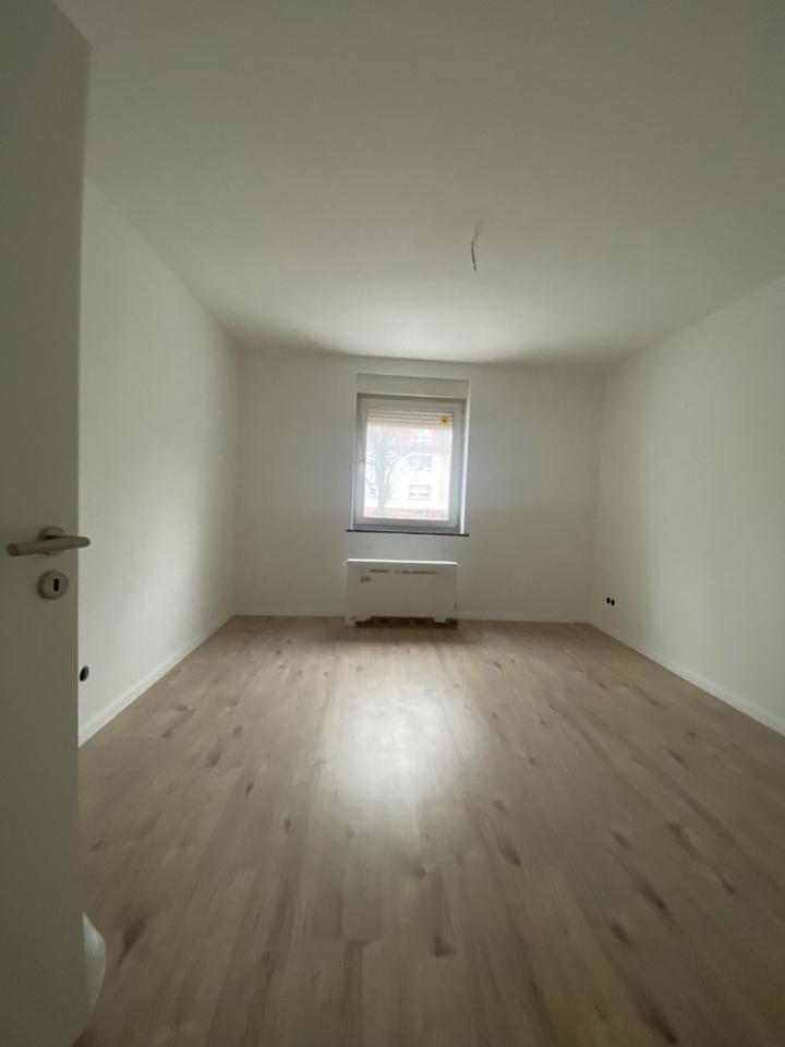 3-Zimmer-Wohnung im kernsanierten 3 Familienhaus – Bild 7