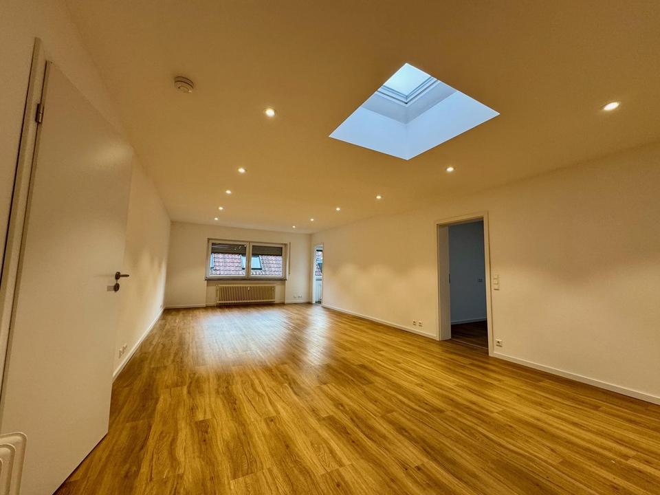 Sehr schöne, vollständig renovierte 3-Zimmer-Wohnung in ruhiger Innenhoflage von Durmersheim