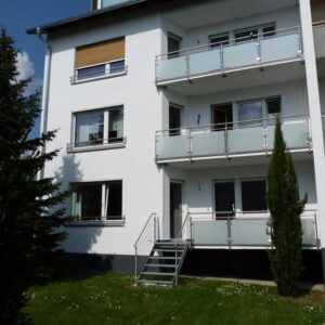 3 Zimmer 1.OG Wohnung in bester Lage