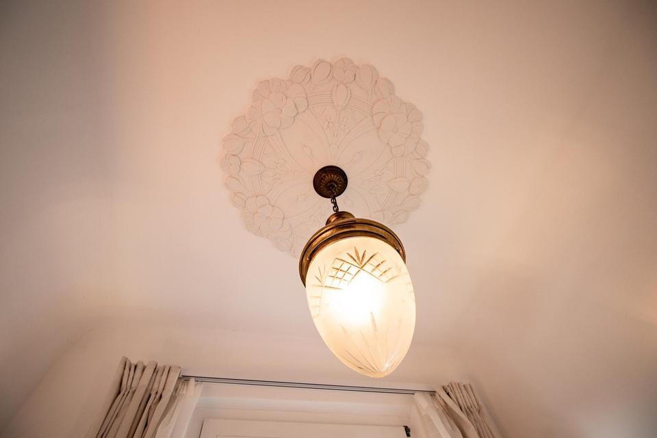 Wundervolle kleine Villa mit traumhaften Garten - komplett saniert! – Bild 28