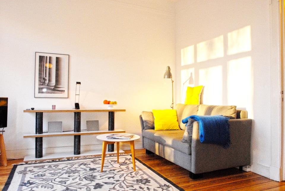 Möbliertes Apartment in Bestlage mit Balkon – Bild 2