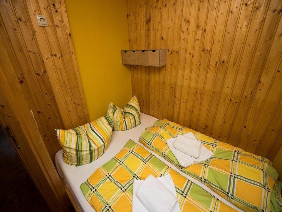 Zingst – Ferienensemble mit 4 Appartements, Nebengebäude & 5 Stellplätzen – Bild 9